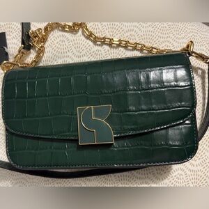 Kate Spade New York
Dakota Croc Embossed Leather Medium Convertible Shoulder Bag